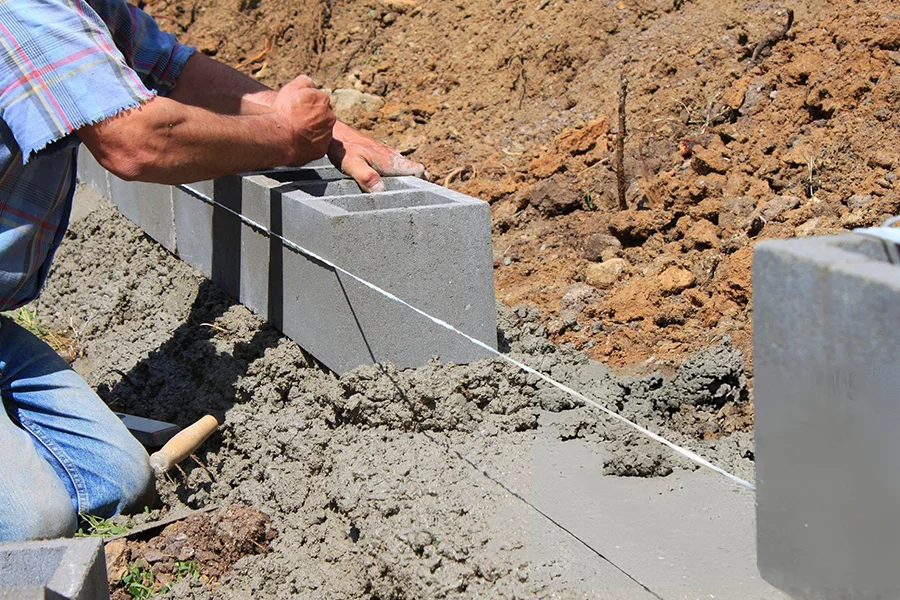 retaining wall repair in Palmetto, FL